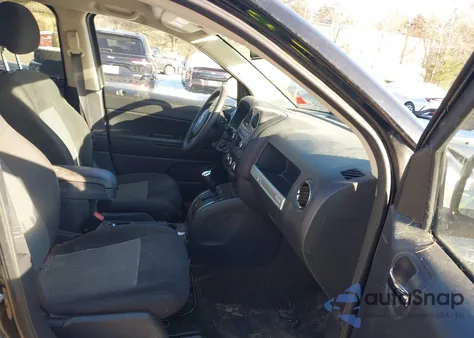 2016 Jeep Compass Sport from USA, damaged, VIN 1C4NJDBB5GD780640